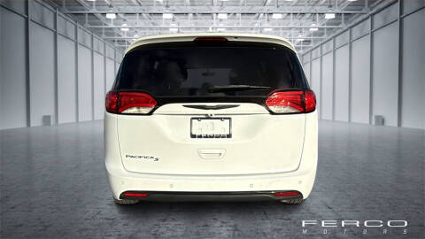 2018 Chrysler Pacifica Touring L Plus