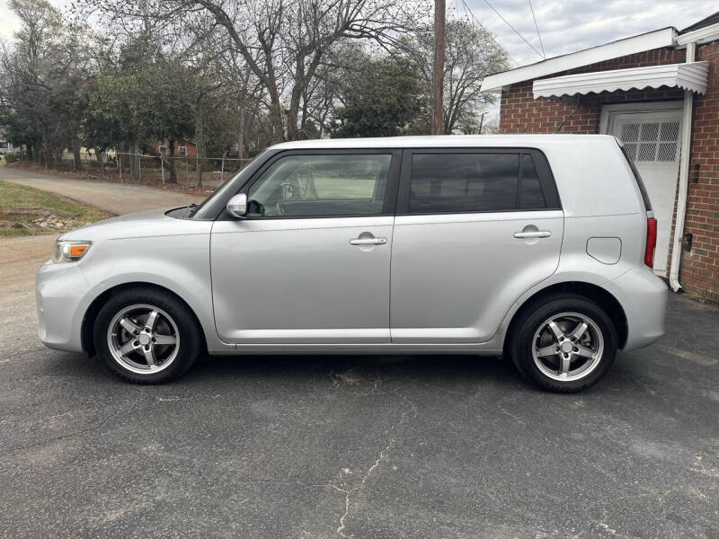 2013 Scion xB 10 Series