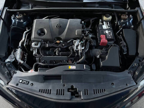 2018 Toyota Camry SE