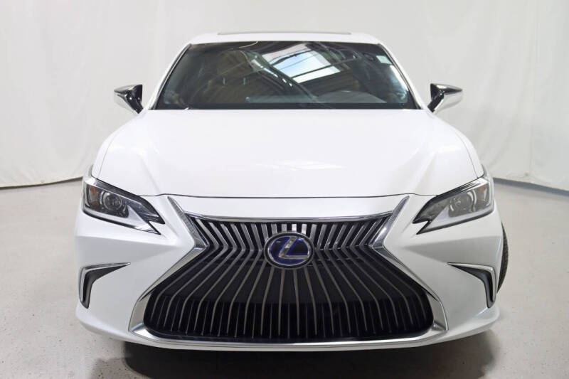2021 Lexus ES 300h