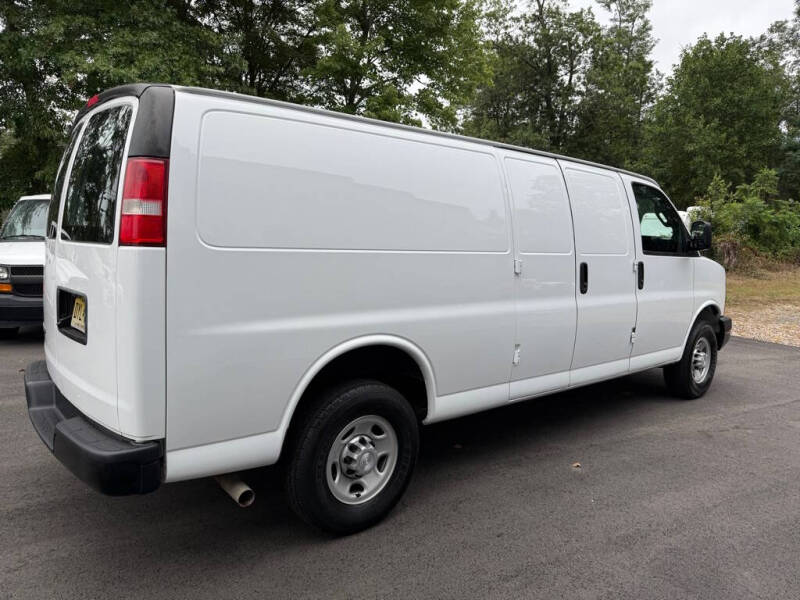 2017 Chevrolet Express 3500