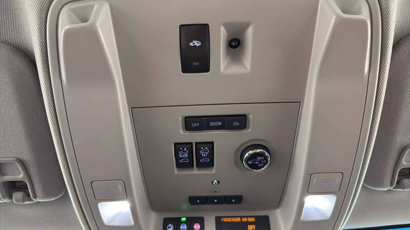 2019 Cadillac Escalade ESV Premium Luxury