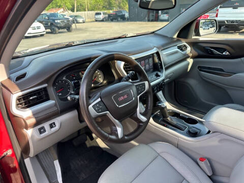 2017 GMC Acadia SLT-1