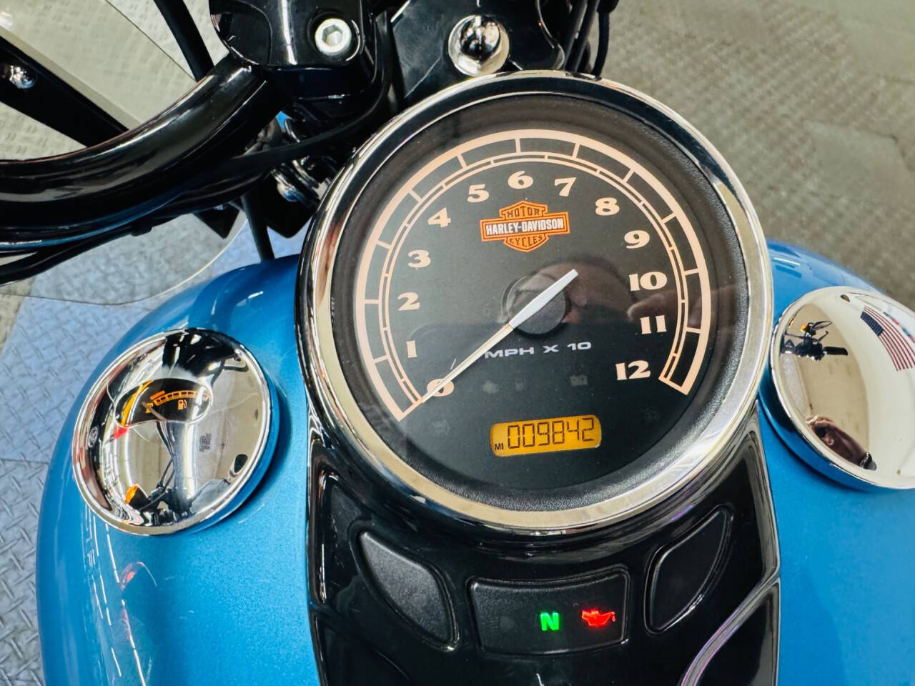 2011 Harley-Davidson FLSTSB 12