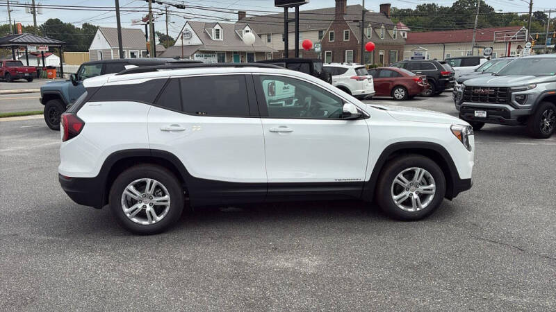 2024 GMC Terrain SLE