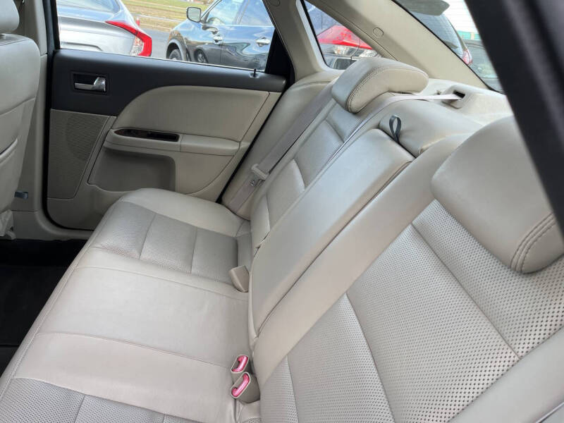 2008 Ford Taurus Limited