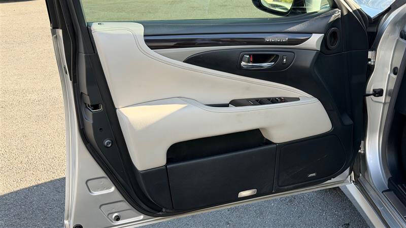 2013 Lexus LS 460