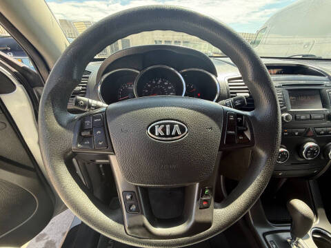 2013 Kia Sorento LX