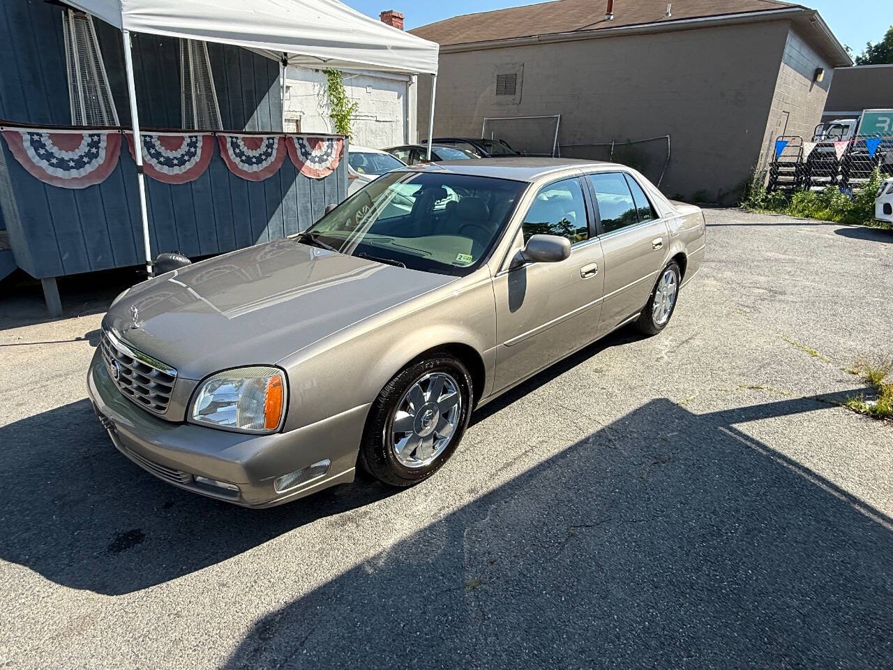Brown 2003 Cadillac DeVille DTS DTS 4dr Sedan 2