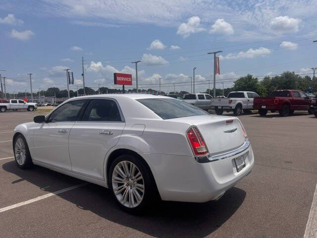 2013 Chrysler 300 C