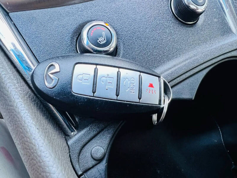 2010 Infiniti G37 Sedan Journey