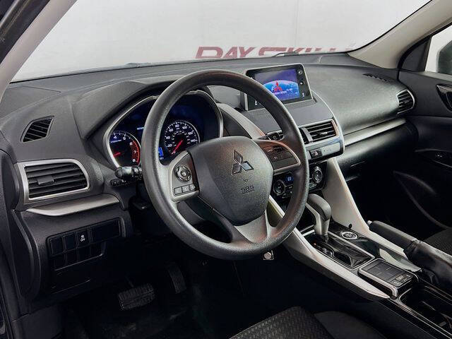 2019 Mitsubishi Eclipse Cross LE