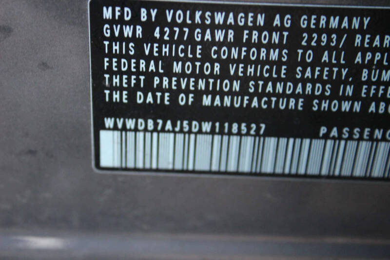 2013 Volkswagen Golf 2.5L PZEV