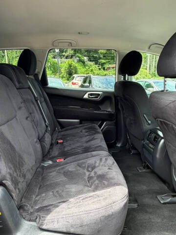 2015 Nissan Pathfinder Platinum
