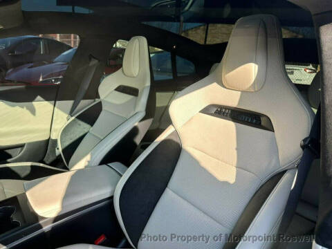 2025 Tesla Model S Plaid