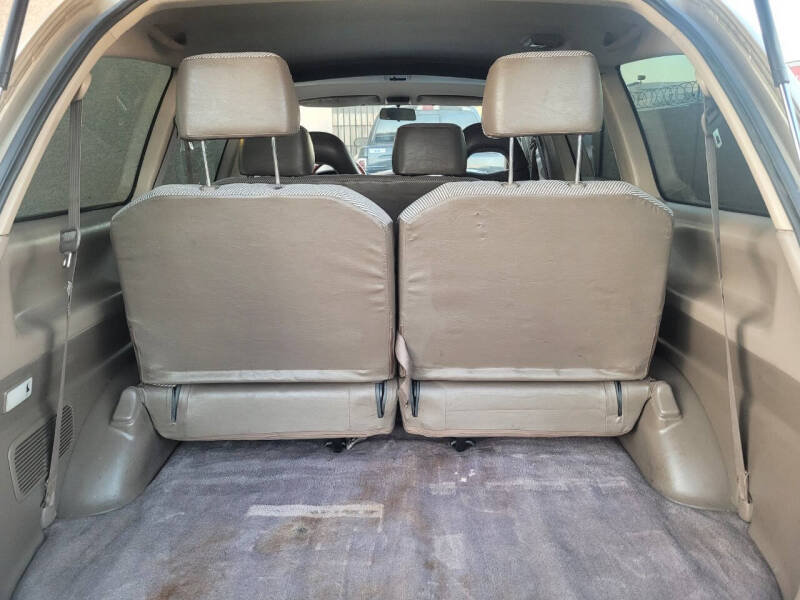 1993 Toyota Previa Deluxe