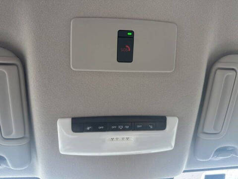 2024 Nissan Versa SR