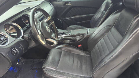 2014 Ford Mustang V6 Premium