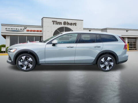 2025 Volvo V60 Cross Country B5 Plus