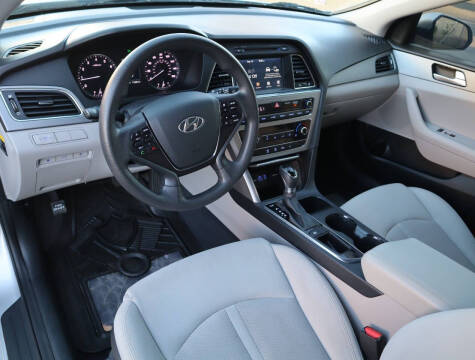 2017 Hyundai Sonata SE