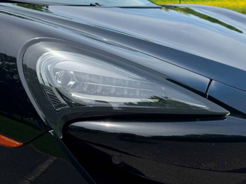 2017 McLaren 570S