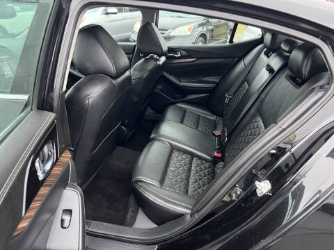 2016 Nissan Maxima Platinum