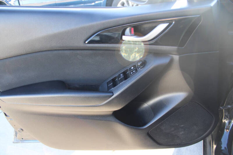 2014 Mazda MAZDA3 i Sport