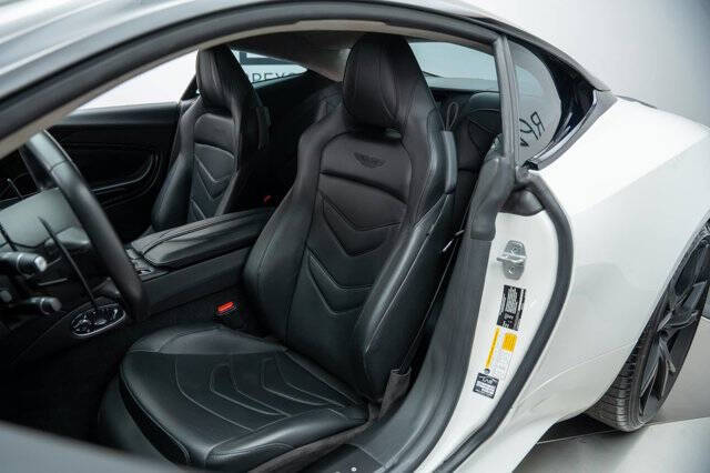 2019 Aston Martin DBS Superleggera