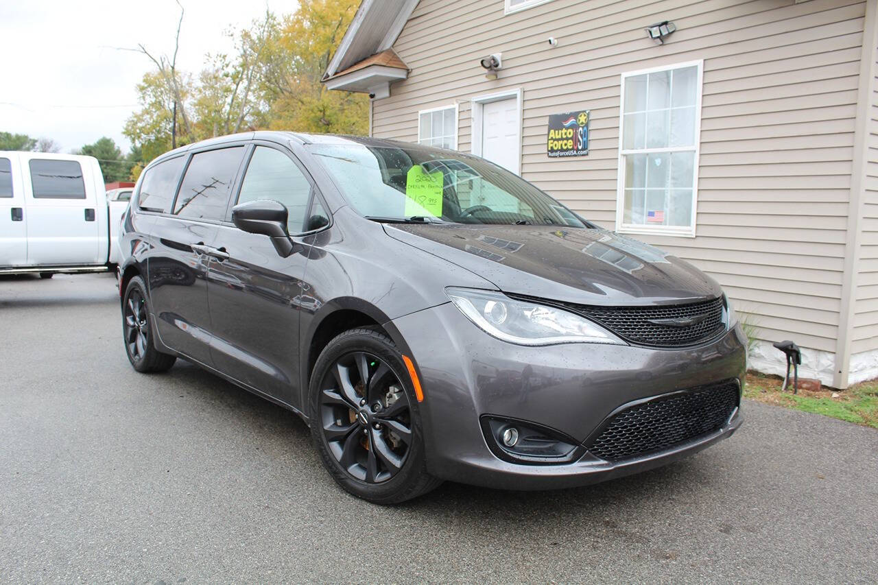 2020 Chrysler Pacifica for sale at Auto Force USA in Elkhart, IN