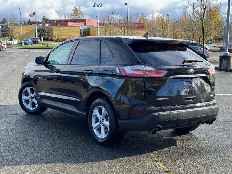 2019 Ford Edge SE