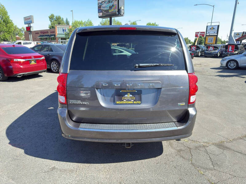 2016 Dodge Grand Caravan SE