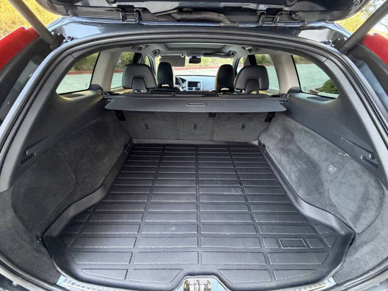 2015 Volvo XC60 T5 Drive-E Premier