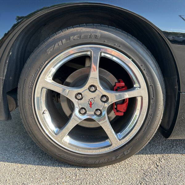 2003 Chevrolet Corvette 22