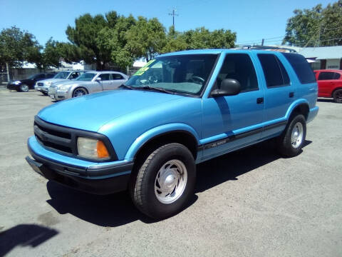 1997 Chevrolet Blazer for sale at Larry's Auto Sales Inc. in Fresno CA
