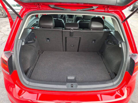 2015 Volkswagen Golf TSI S