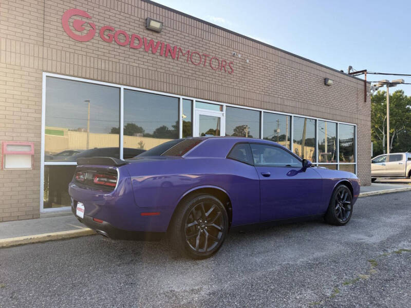 2019 Dodge Challenger SXT