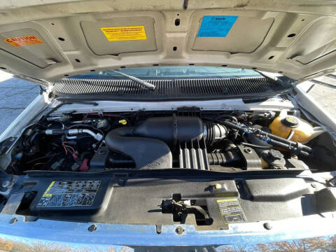 2011 Ford E-Series E-450 SD