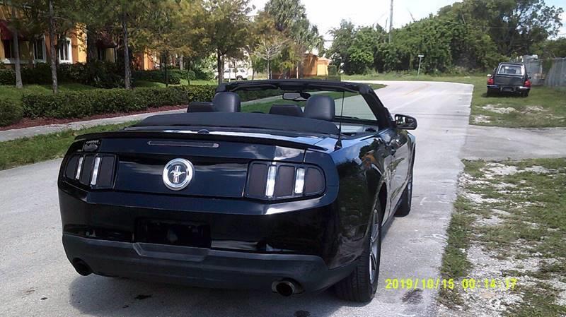 2012 Ford Mustang  - $6,950