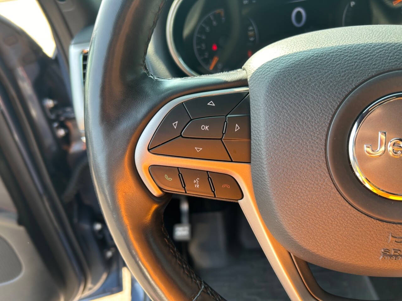 2021 Jeep Grand Cherokee for sale at Jon's Auto in Marquette, MI