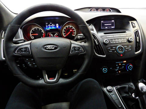 2016 Ford Focus ST