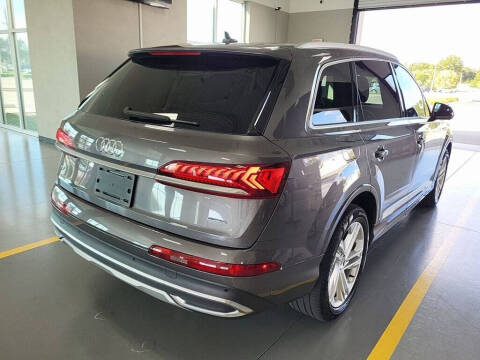 2020 Audi Q7 quattro Premium Plus 55 TFSI