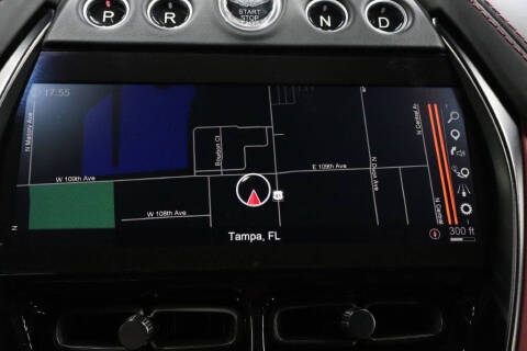 2021 Aston Martin DBX