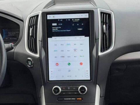 2023 Ford Edge