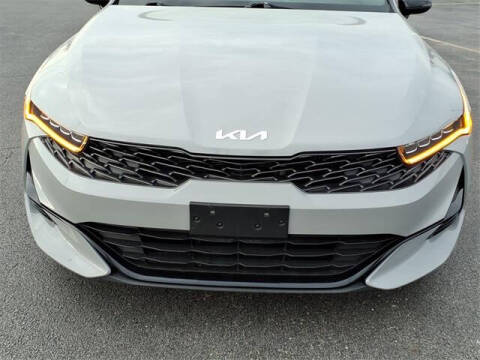 2022 Kia K5