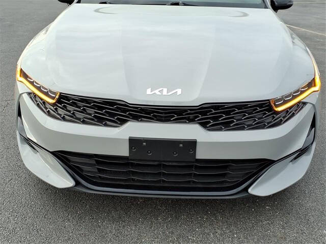 2022 Kia K5