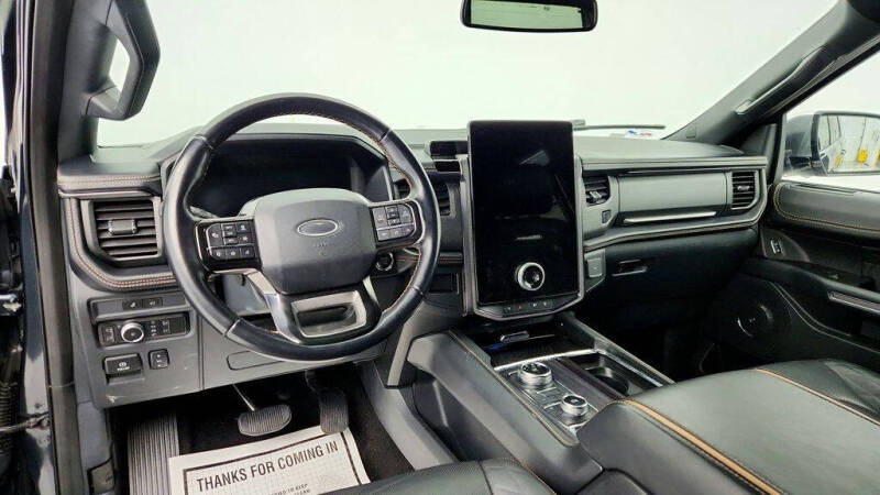 2022 Ford Expedition MAX Platinum
