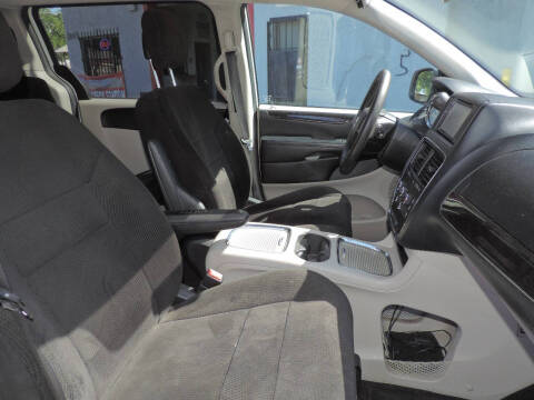2013 Dodge Grand Caravan SXT