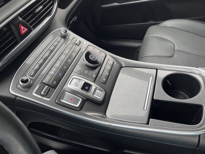 2022 Hyundai Santa Fe Limited