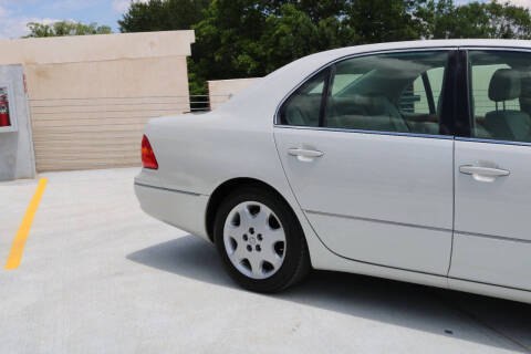 2001 Lexus LS 430