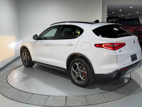 2022 Alfa Romeo Stelvio Ti